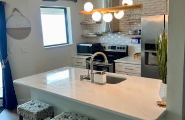 Luxe by the Sea - 5-Star Beachfront Escape - Foto 25