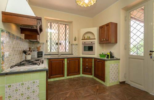 La dimora del verde con piscina - Foto 13