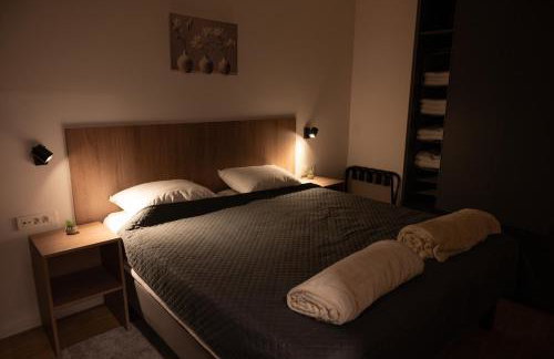 House AGAPE near Zagreb with rooftop jacuzzi - Foto 22