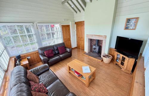 The Signal Box at Cliburn Station - Photo 4