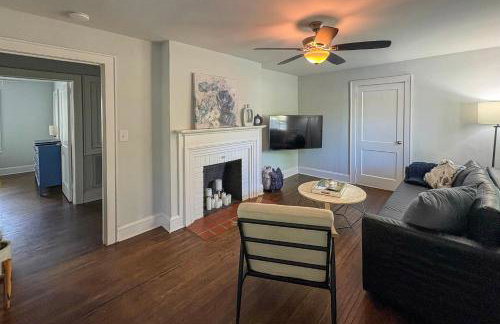 3 Mi to Dtwn Charlotte! Quiet Haven with Fenced Yard - Photo 3