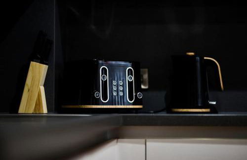 Modern 2 bedroom apartment - city centre - parking - Foto 7