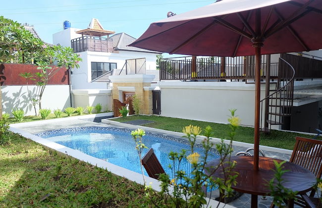 Villa Jogja Grand Bale with Private Pool by Simply Homy - Foto 27