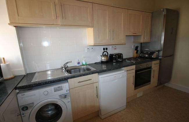 Covesea Lighthouse Cottages - Photo 8