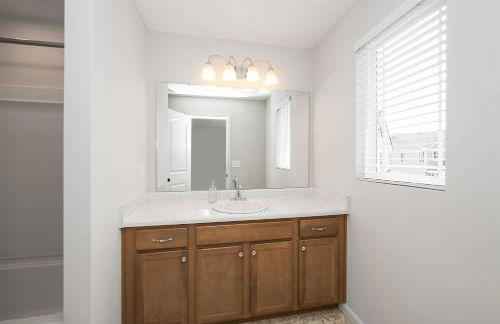 Lunar Haven - Gorgeous 5 BDR - Foto 32