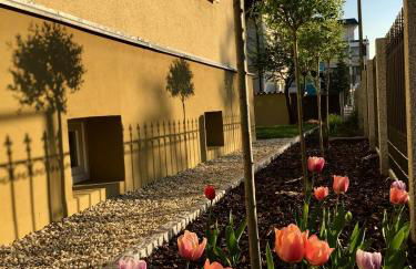 Top Wohnung in Stadtvilla mit Terrasse und Garten - Foto 28