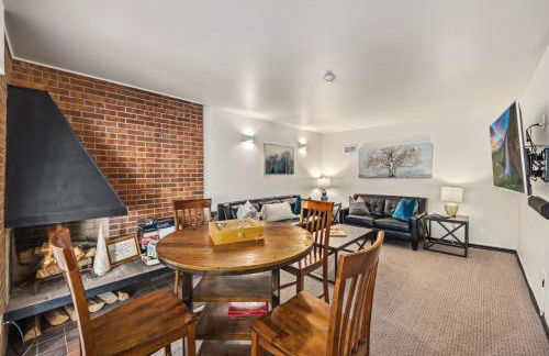 The Fox Den in Old Town! Pool, Sauna & Game Room - Foto 36