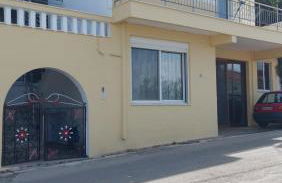 Apartment Dolphins - Photo 3