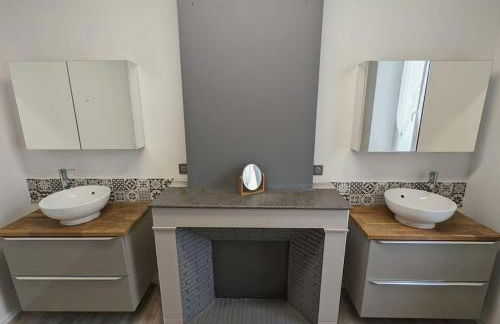 à 5mn de la réserve Africaine, charmante maison de village avec patio - Foto 22