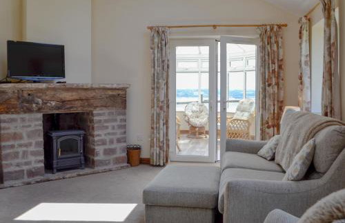 The Coach House - Photo 2