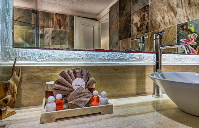 Suites Corazon - Photo 63