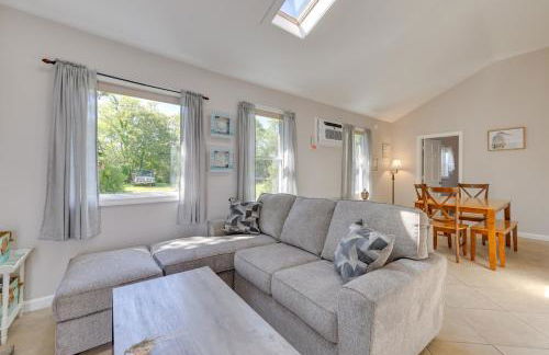 Close to Beach and P-Town! Cottage with Bay Views - Foto 12