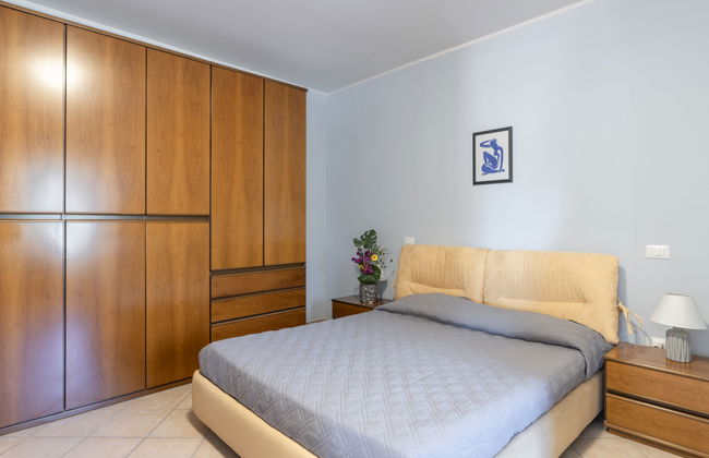 2 bedroom House in Cipressa with private pool and garden - Photo 9