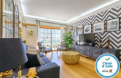 Carcavelos Beach - Photo 1