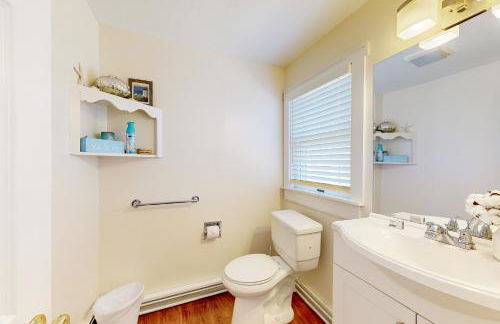 Oak Bluffs Cottage - Foto 17