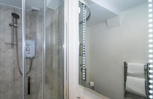 Frant Road Retreat | Private Parking - Foto 17