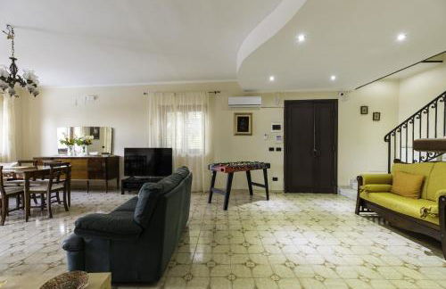 Villa Sara sull'etna con Piscina - Foto 27