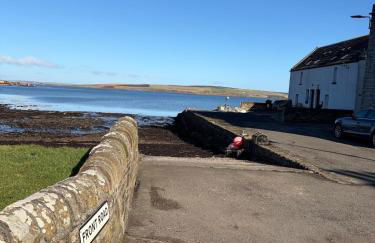 Waterfront Apartment, St Margarets Hope, Orkney - Photo 11