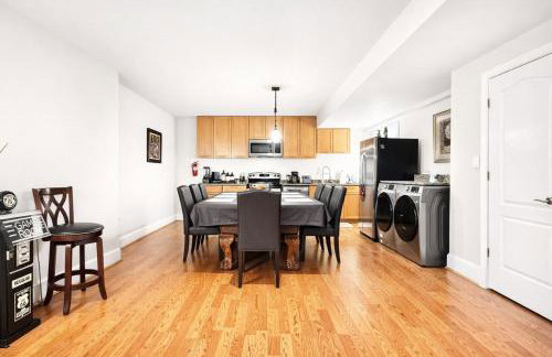 Luxurious 2BR Movie Theater Game Room Full Kitchen Gym - Foto 8