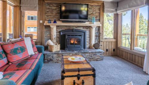 Brand New Listing! 5 minute walk to Canyon Lodge! Newly Updated Two-Bed, Two-Bath, Mountainback #14 - Foto 2