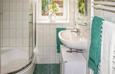 2 Bedroom Awesome Home In Rubkow - Foto 17