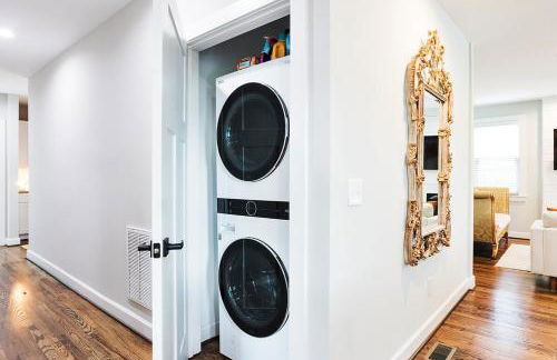 Elmwood Park Retreat Renovated 3 Bed 2 Bath DT - Foto 7