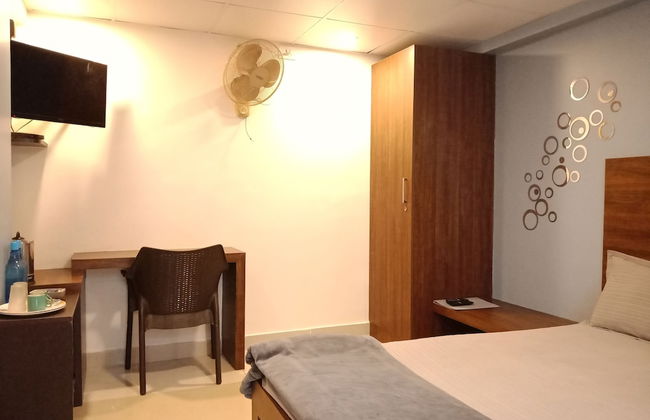 Tranquil Serviced Apartments - Photo 27