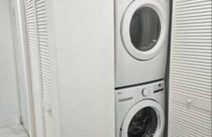 25893 Sw 144 CT · 3 Bed 2.5 Bath Townhome Rooftop 1 Parking Spot - Foto 11