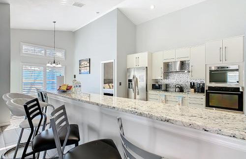 Pool home near Disney w themed rooms - Foto 38