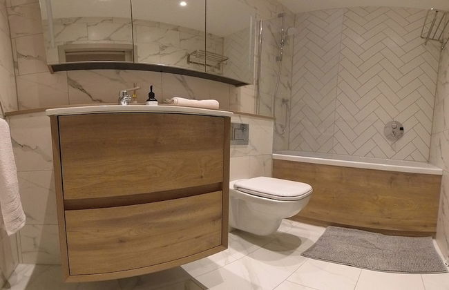 Luxury Stunning 2bed Apt City Centre - Foto 7