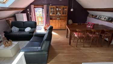 La Maison du bonheur - Gîte RULINA - Corancy - Foto 3