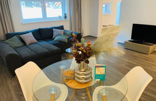 Schickes Apartment mit direkter Waldrandlage - Foto 1