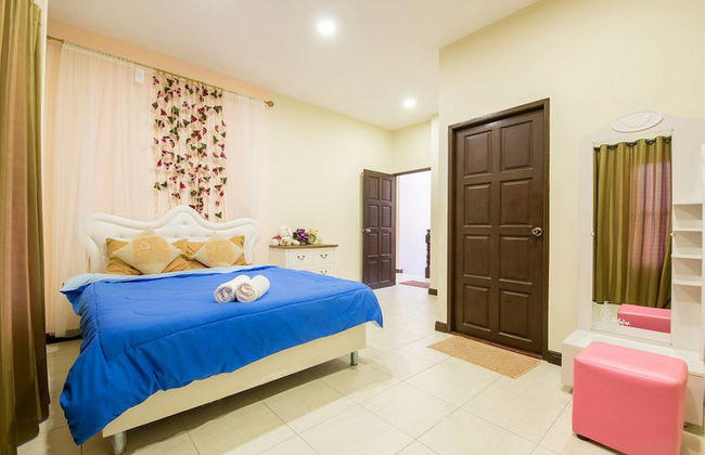 Baan Big Family HuaHin Pool Villa - Foto 2