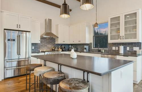 Big Sky Basin - Ski-In-Out, Hot Tub & Game Room - Foto 24