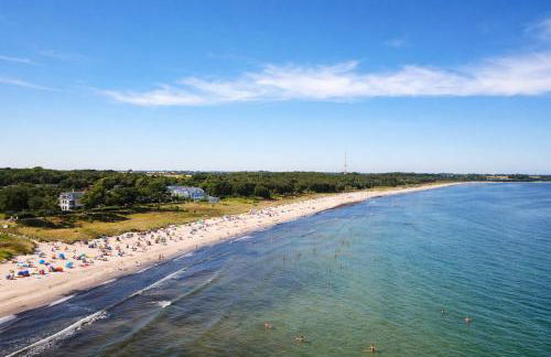 HausLIEBLINGSPLATZ - am Meer - Luxus Villa mit 4 Schlafzimmern, 3 Badezimmern Sauna, Kamin, Weber-Grill und Wallbox - Foto 28