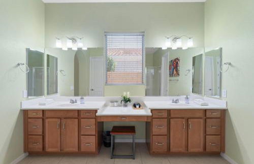 Luxury Queen Creek Oasis w Pool & Spa - Foto 101