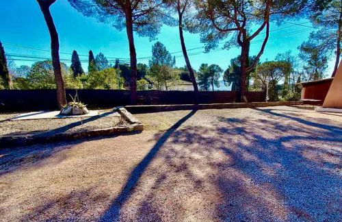 VILLA avec piscine - 4 chambres - parking - calme - Foto 25