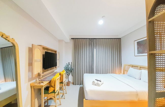 Comfortable Studio at Patraland Amarta Apartment - Photo 1