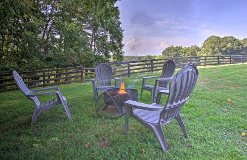 7 Mi to Downtown Morganton: Cabin w/ Fire Pit! - Photo 21