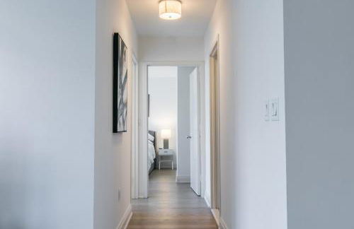 Bright 2 Bedrooms 2 Bathrooms Unit - Foto 18