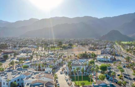 IndyOasis: pool*spa*games*BBQ*4BR2BA. Wlk2Festivls - Foto 19