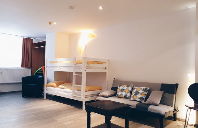 Ford Apartment - Photo 14