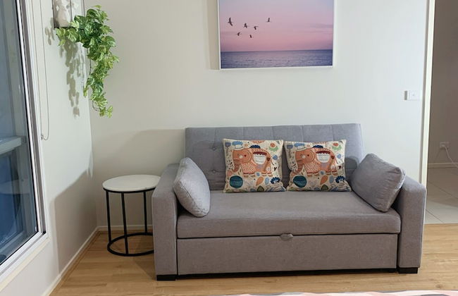 Designer Decor Home 8Bed WilliamsLanding - Photo 3