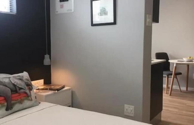 Central Claremont Garden Apartment - Foto 7