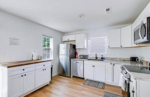 Modern Luxury Home Towel Warmers, Wi-Fi, Coffee - Foto 28