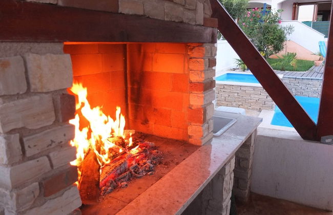 Peaceful House Only 900m From the sea With Swimming Pool, Bbq, Wifi, Airco - Photo 16