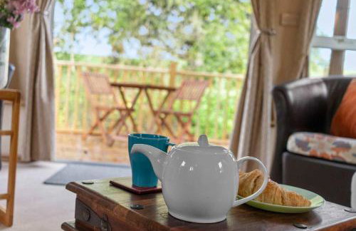 Greendale Splash Escape - No Commercial Sign written Vehicles,Fishing Nearby & Communal Swimming Pool Open April to September - Foto 16