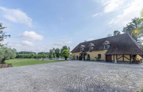 Villa avec piscine en forêt, 2H Paris, 6 Chambres - Foto 12
