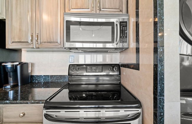 Edgewater Tower 2 Unit 505 - Foto 38