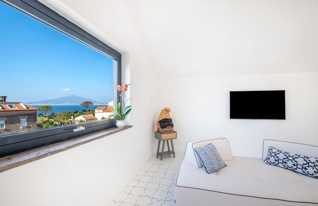 Luxury Apartment with Penthouse and Pool - Photo 21